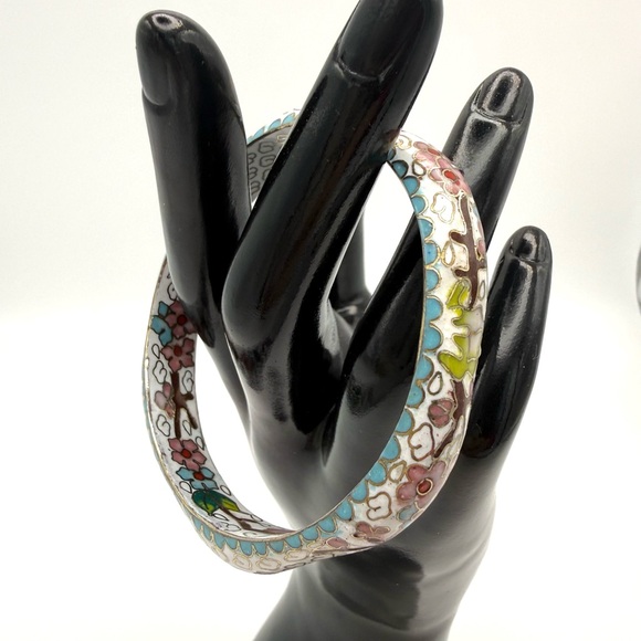 Title - Picture 4 of 10